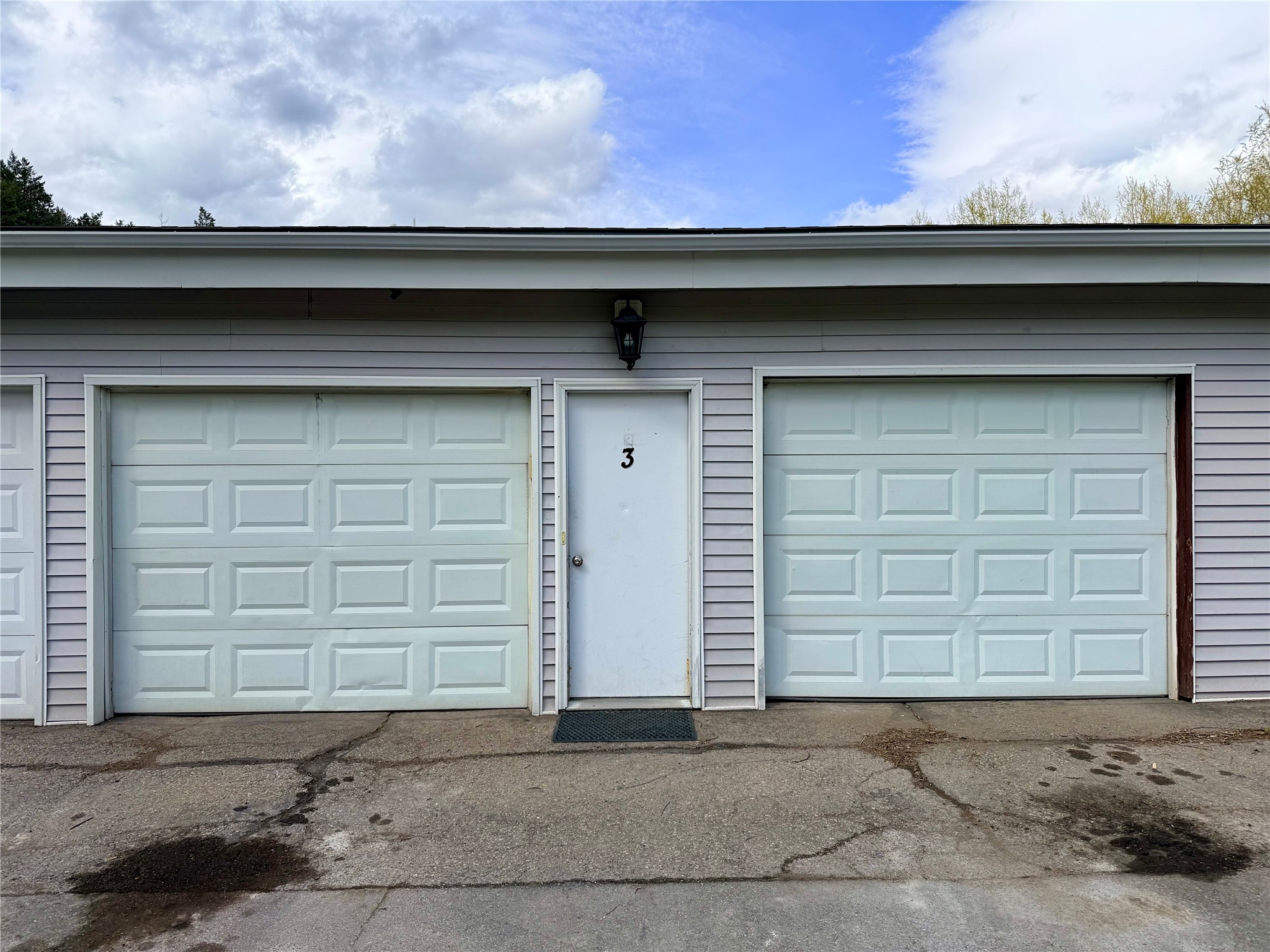 4798 Southside Drive 3
