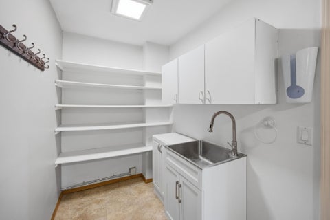 Tiny photo for 916 Simons Drive, Missoula, MT 59803 (MLS # 30072136)