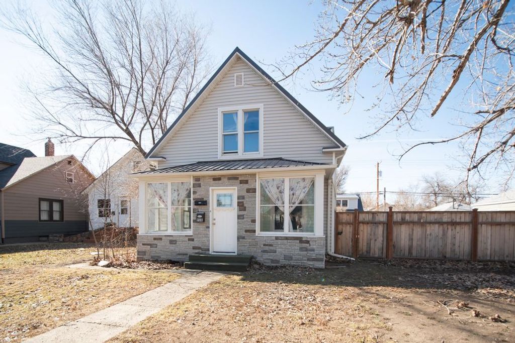 Photo of 908 2nd Street, Havre, MT 59501 (MLS # 30064015)