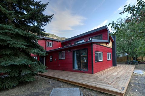 1 Island Drive Clinton MT 59825