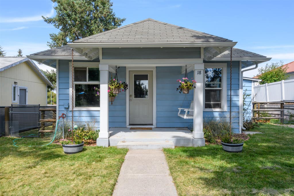 Photo of 18 Buchanan Street SW, Ronan, MT 59864 (MLS # 30076575)