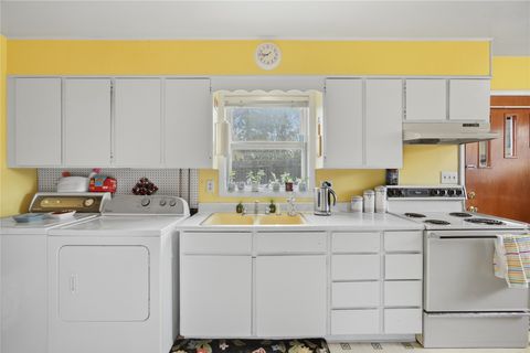 Tiny photo for 617 and 621 N Rouse Avenue, Bozeman, MT 59715 (MLS # 30071255)