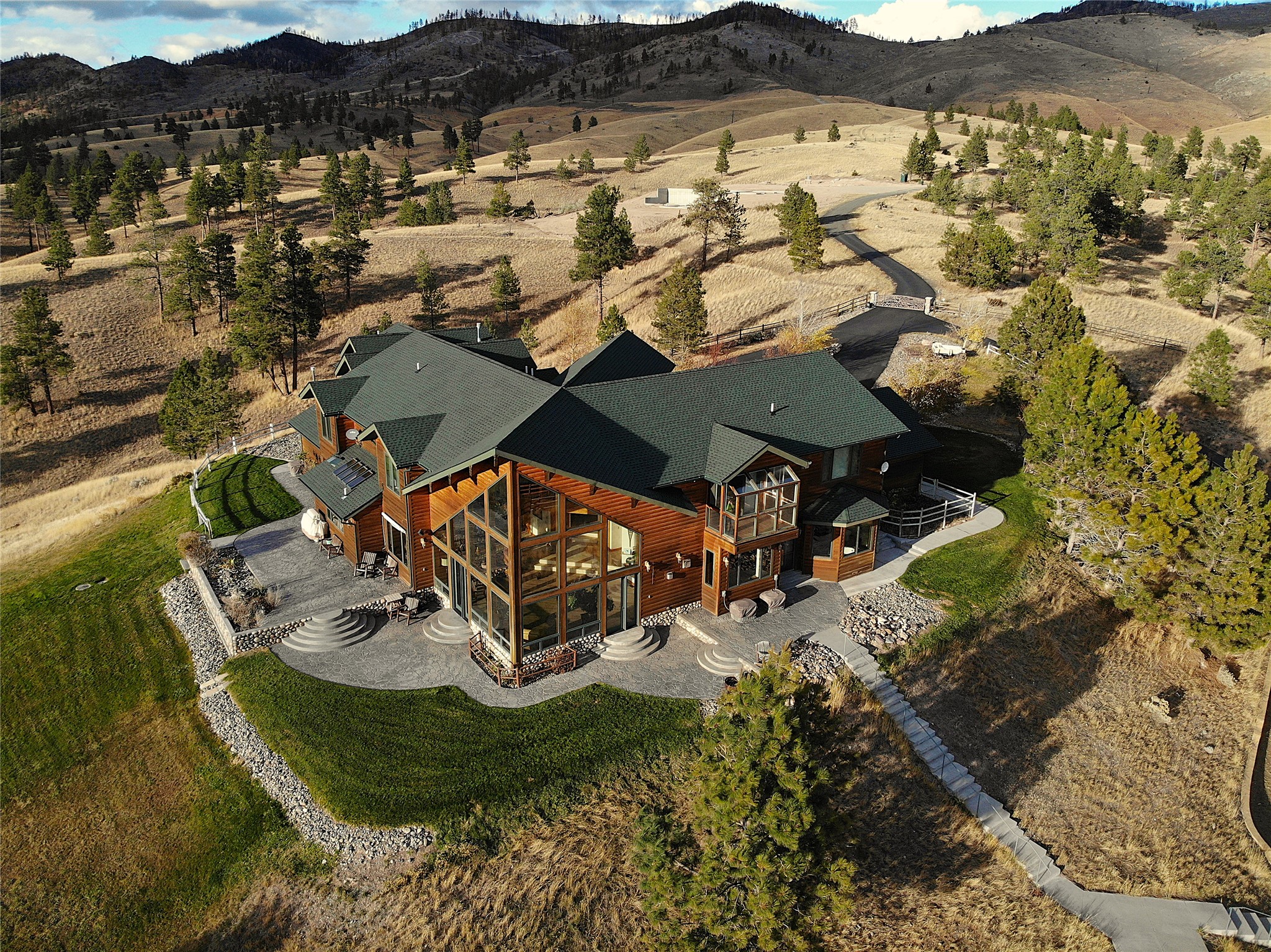 4220 Sunset Ridge Drive