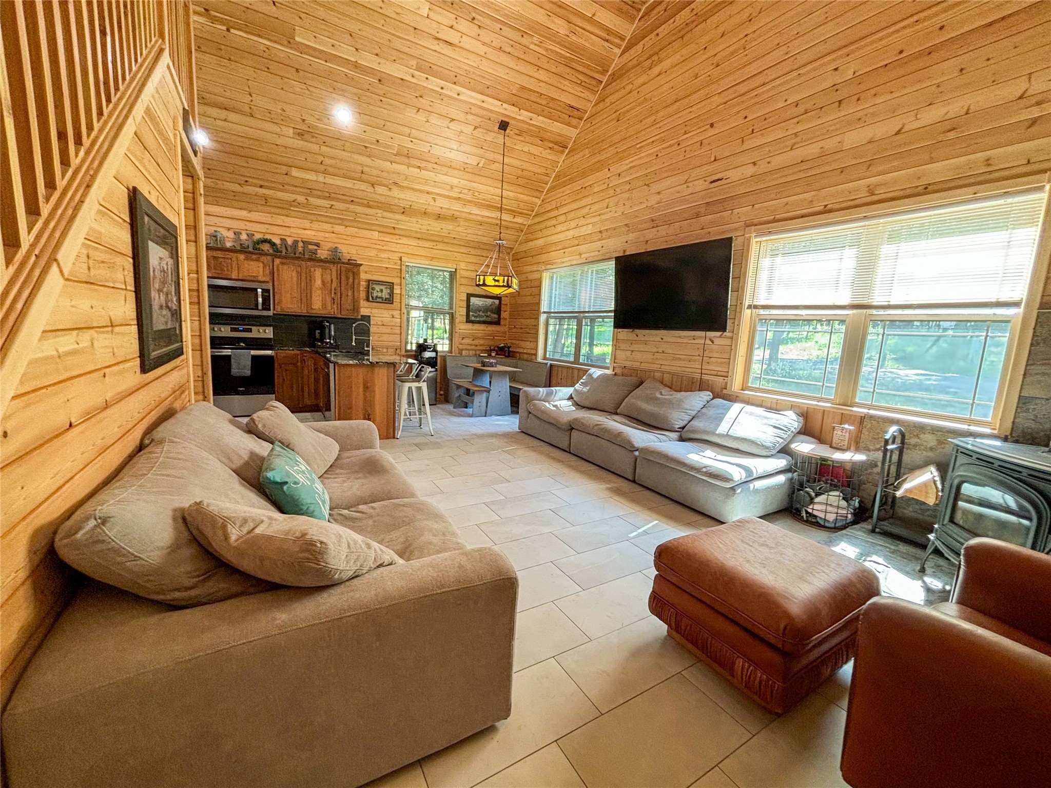 183 Pinewood Circle