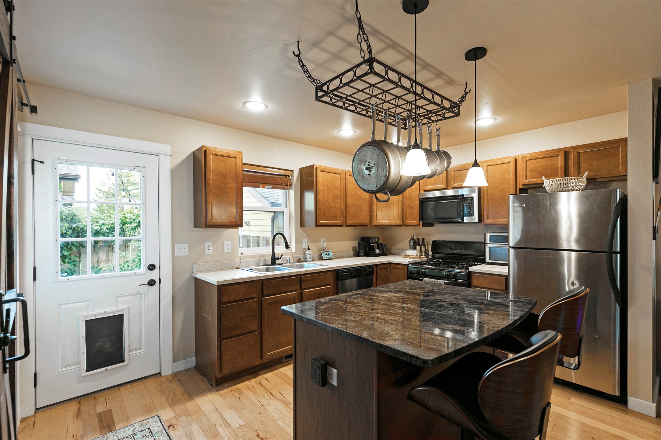 2337 S 3rd Street W 7