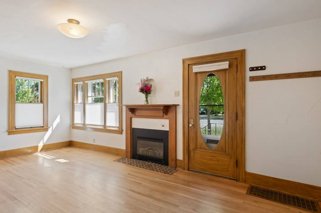 Photo of 1705 S Higgins Avenue, Missoula, MT 59801 (MLS # 30073255)