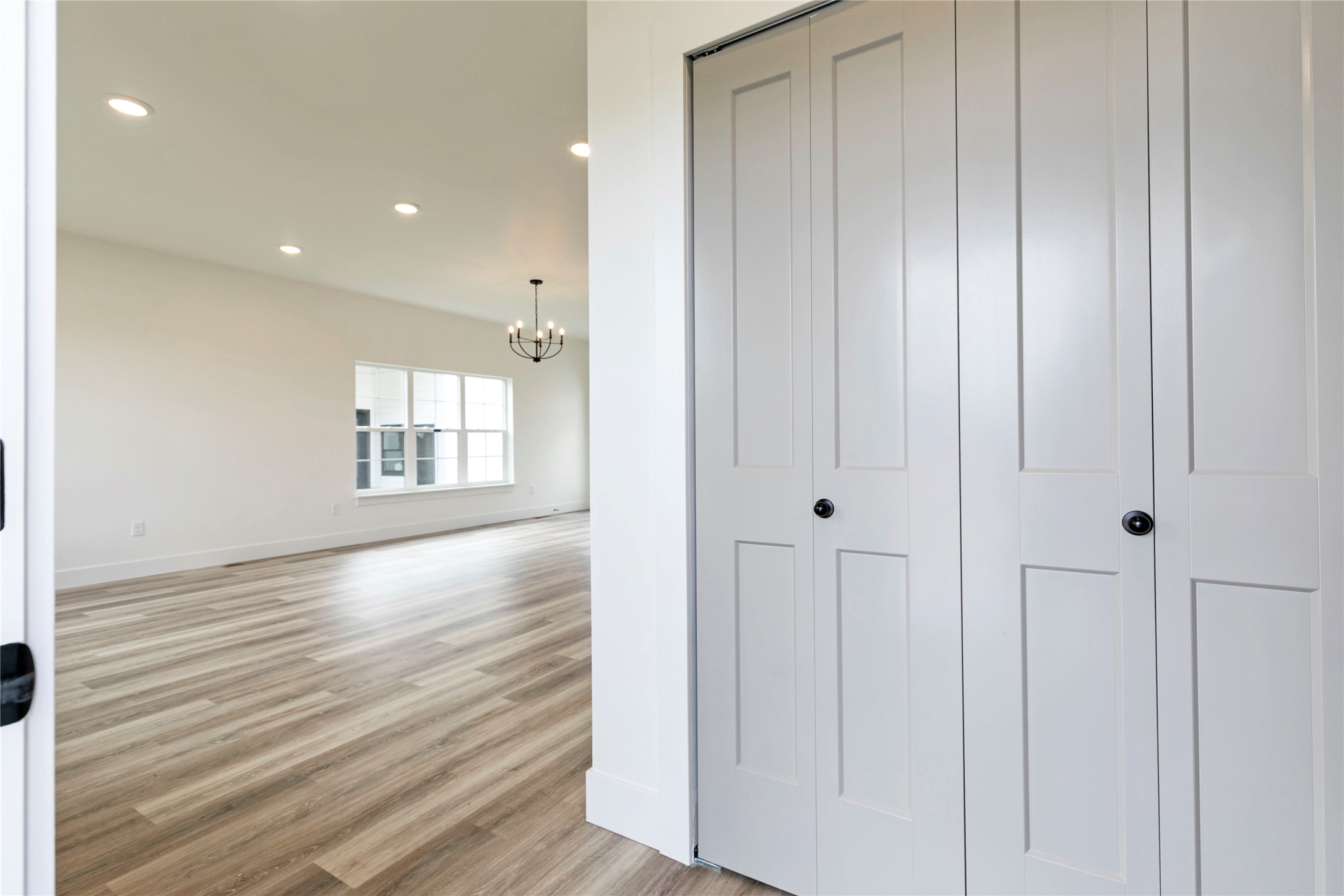 NHN Lot 5 England Boulevard