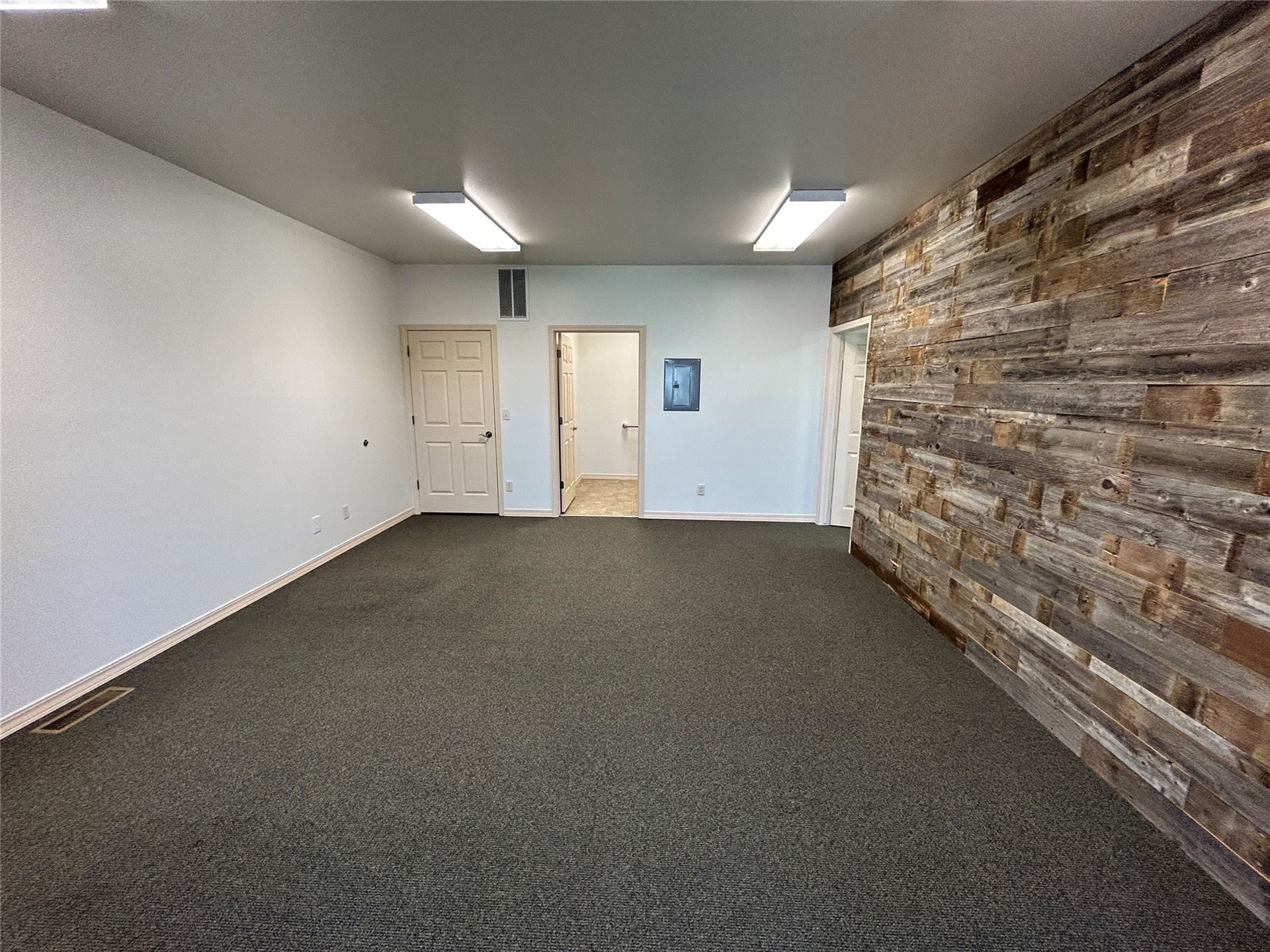 2825 Stockyard Road A8