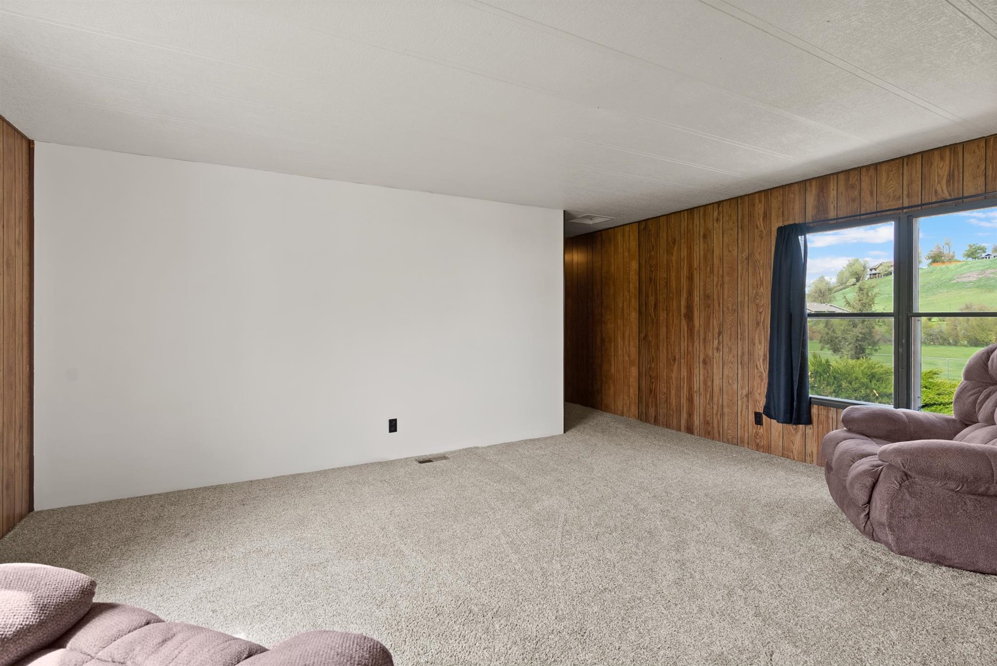 440 Kings Way