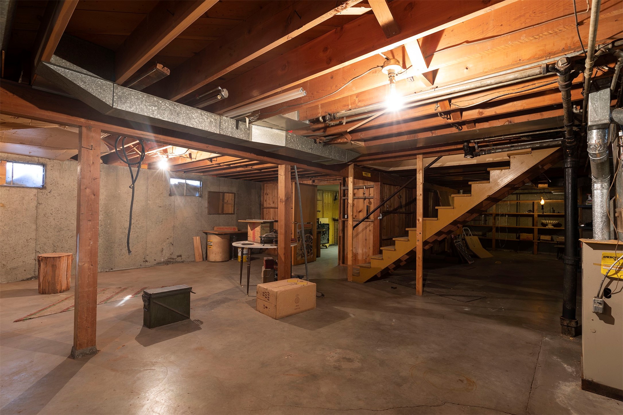 Missoula, Montana 59801, United States, 3 Bedrooms Bedrooms, ,2 BathroomsBathrooms,Residential,Pending,40243