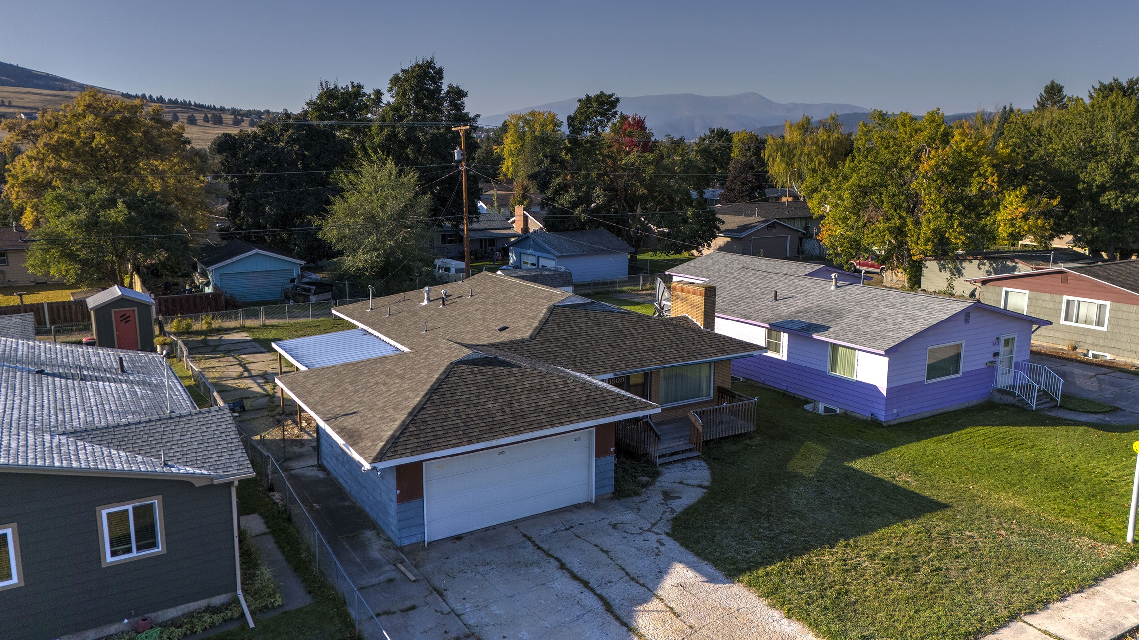 Missoula, Montana 59801, United States, 3 Bedrooms Bedrooms, ,2 BathroomsBathrooms,Residential,Pending,40243