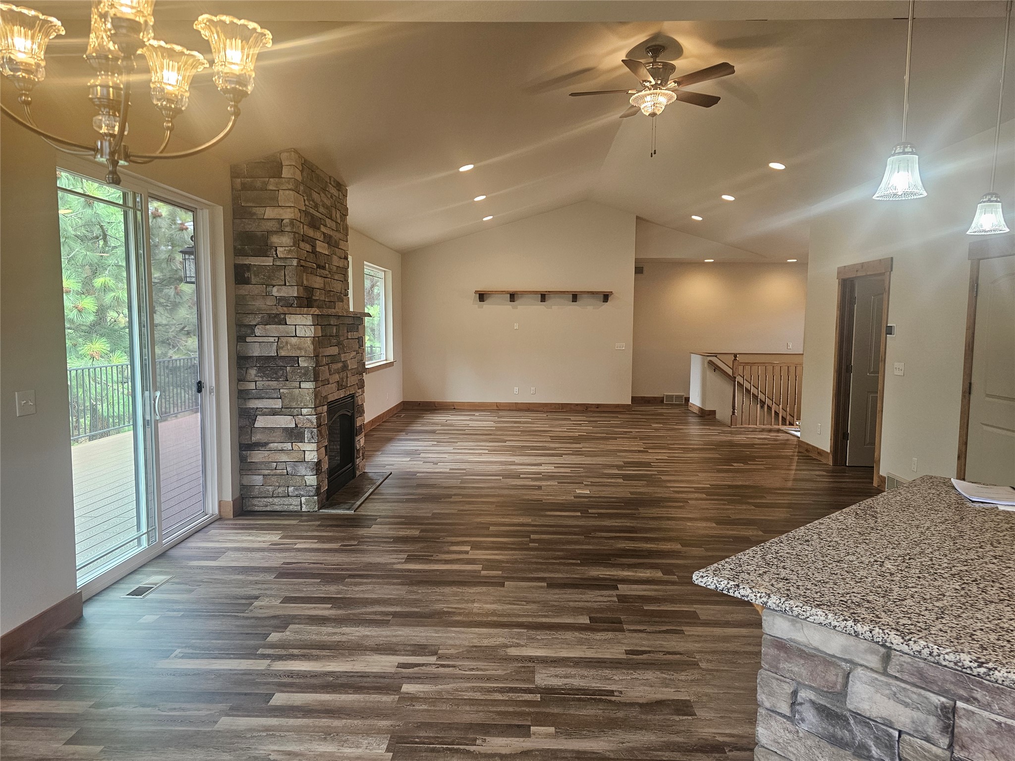 10487 Coulter Pine Street