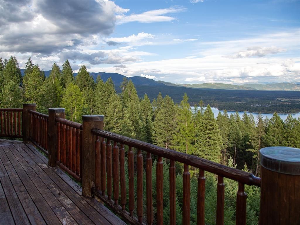 Photo of 317 Wolf Run Drive, Whitefish, MT 59937 (MLS # 30069391)