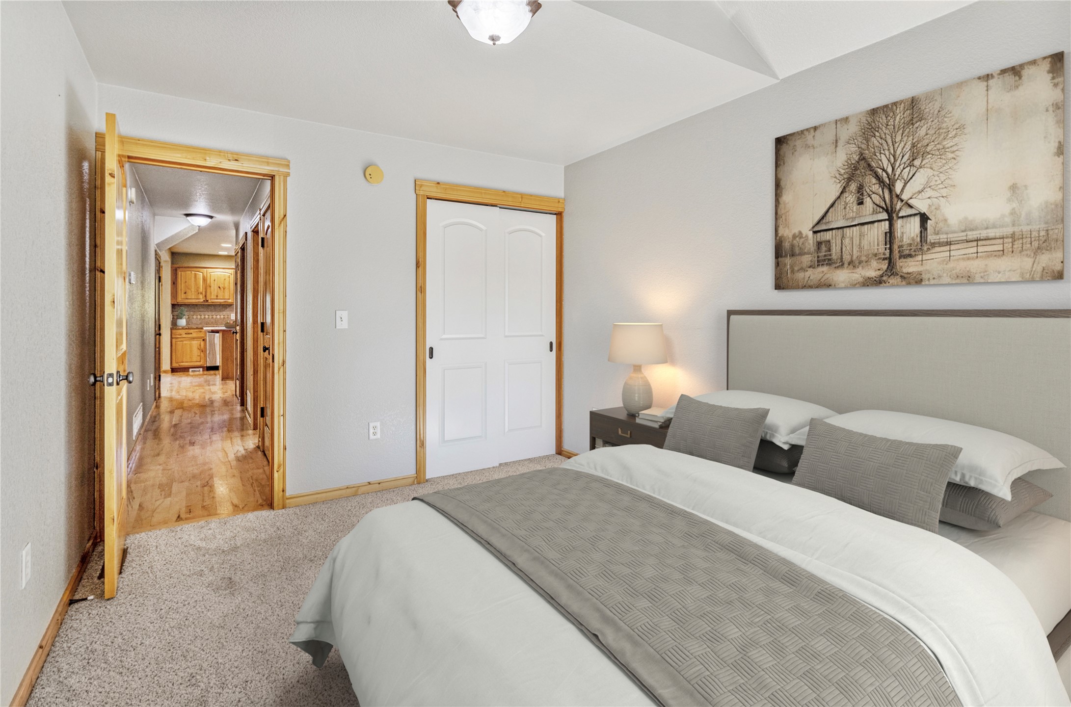 Lolo, Montana 59847, United States, 3 Bedrooms Bedrooms, ,2 BathroomsBathrooms,Residential,Pending,38803