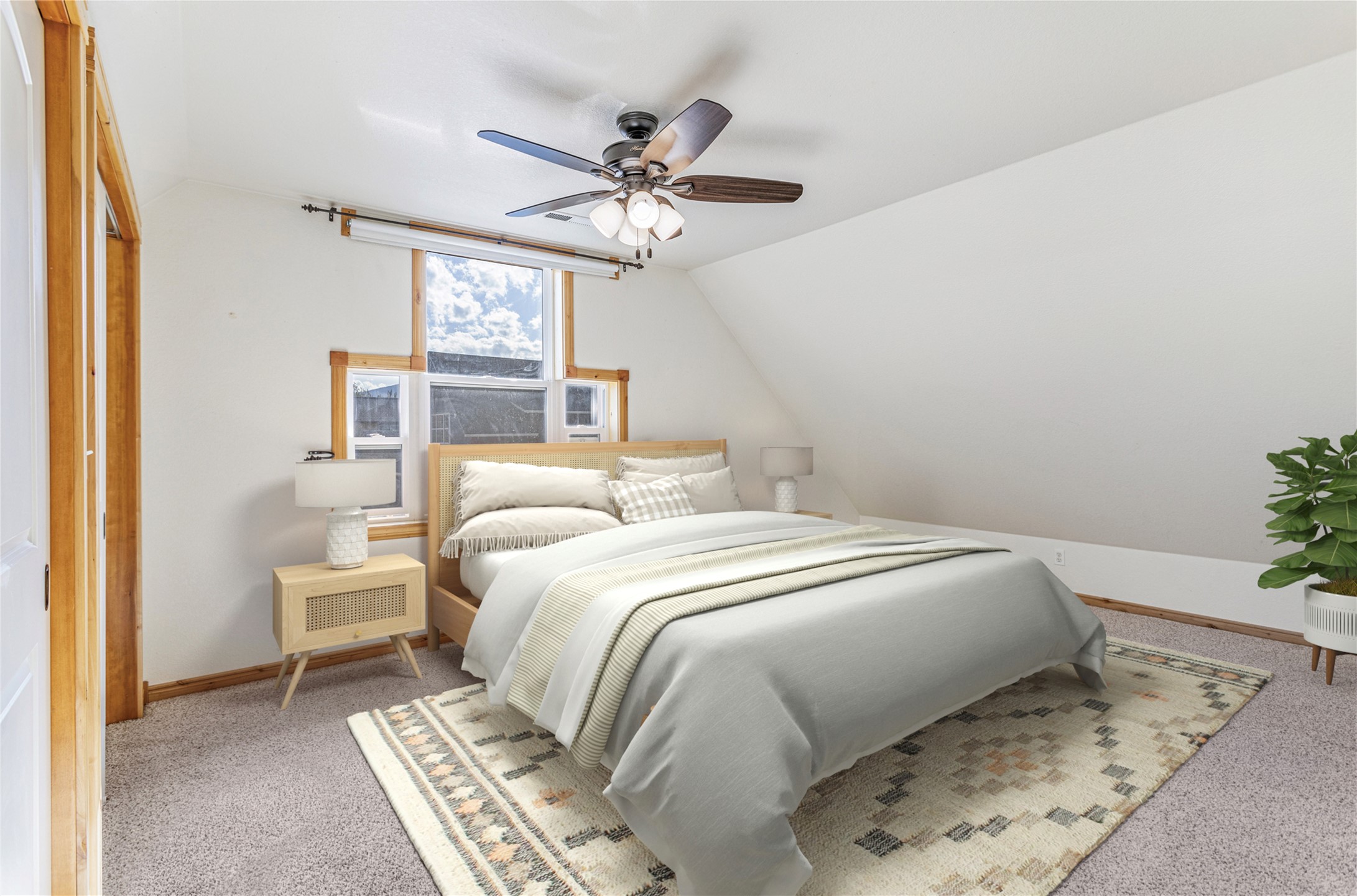 Lolo, Montana 59847, United States, 3 Bedrooms Bedrooms, ,2 BathroomsBathrooms,Residential,Pending,38803