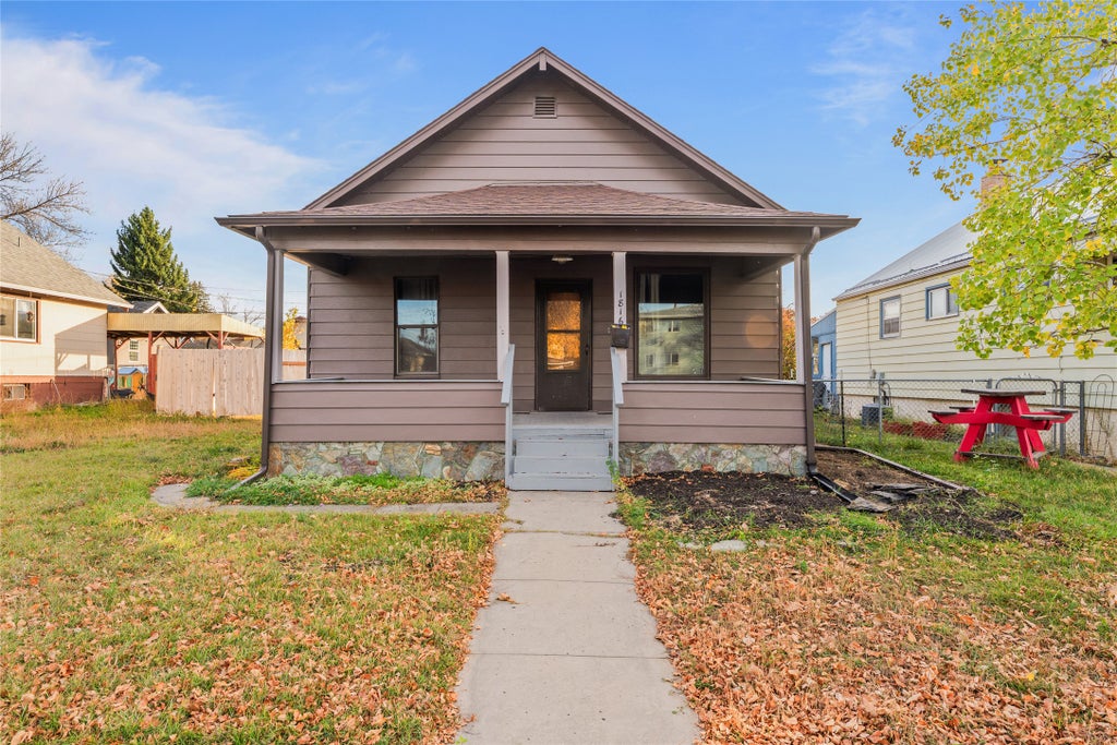 Photo of 1816 8th Avenue N, Great Falls, MT 59401 (MLS # 30079826)