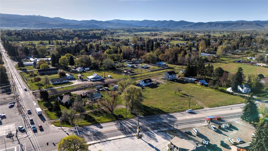 Photo of 1000 S 1st Street, Hamilton, MT 59840 (MLS # 30070891)