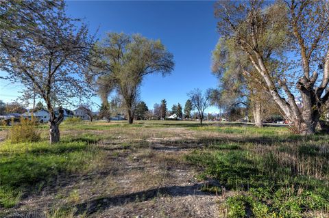 Tiny photo for 1000 S 1st Street, Hamilton, MT 59840 (MLS # 30070891)