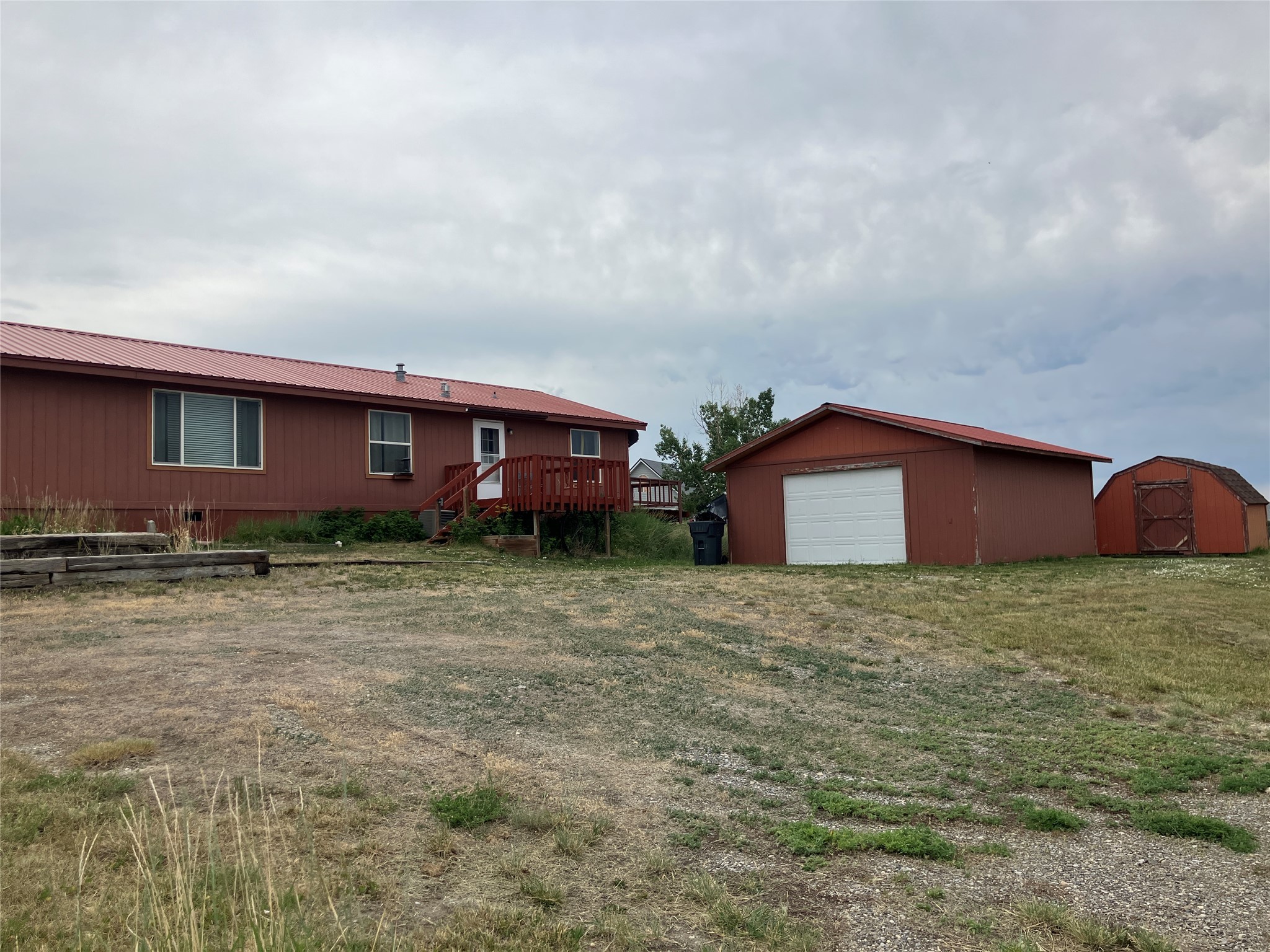 2 10th Avenue NE
