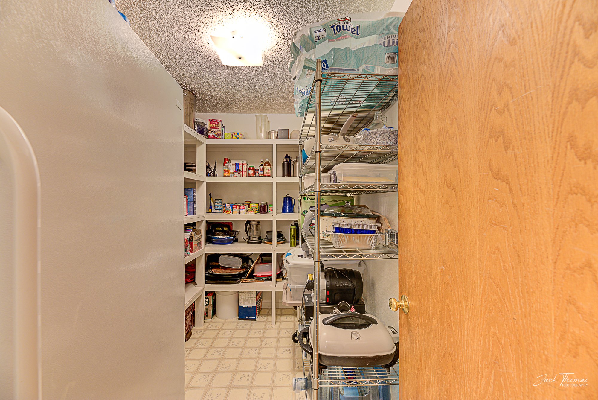 Clancy, Montana 59634, United States, 4 Bedrooms Bedrooms, ,3 BathroomsBathrooms,Residential,Pending,89810