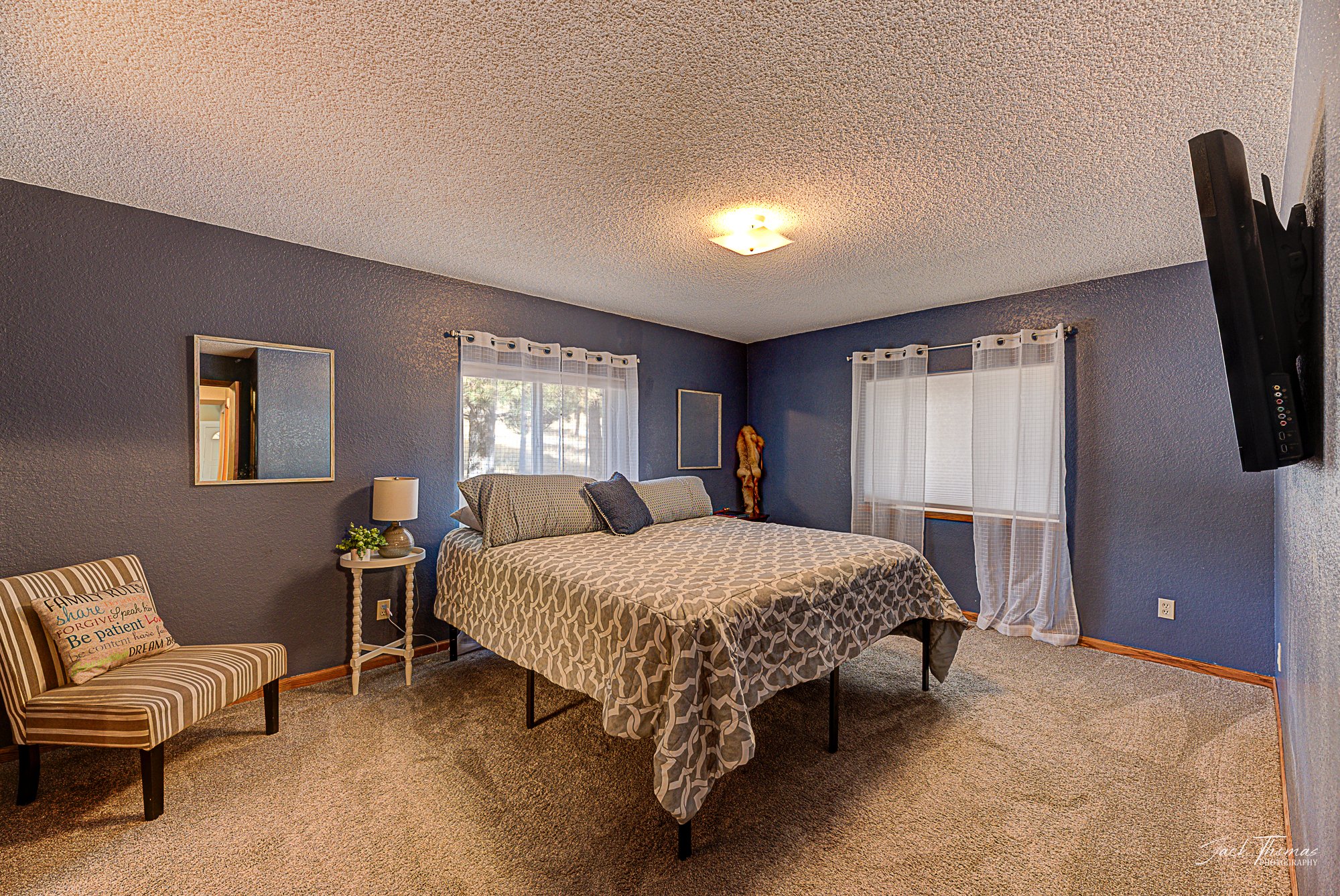 Clancy, Montana 59634, United States, 4 Bedrooms Bedrooms, ,3 BathroomsBathrooms,Residential,Pending,89810