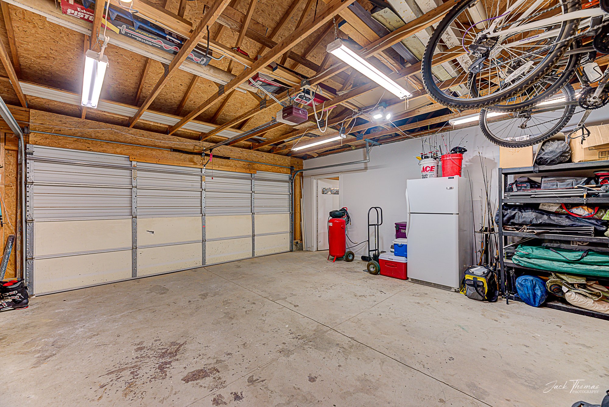 Clancy, Montana 59634, United States, 4 Bedrooms Bedrooms, ,3 BathroomsBathrooms,Residential,Pending,89810