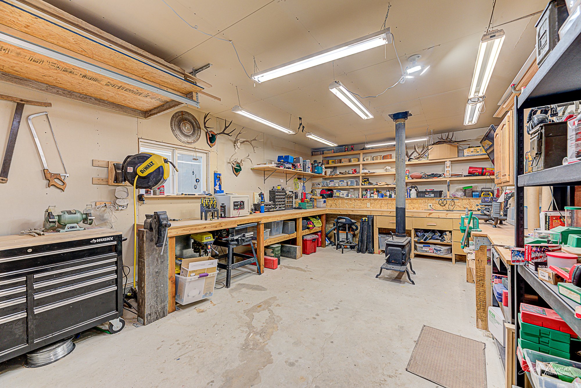 Clancy, Montana 59634, United States, 4 Bedrooms Bedrooms, ,3 BathroomsBathrooms,Residential,Pending,89810