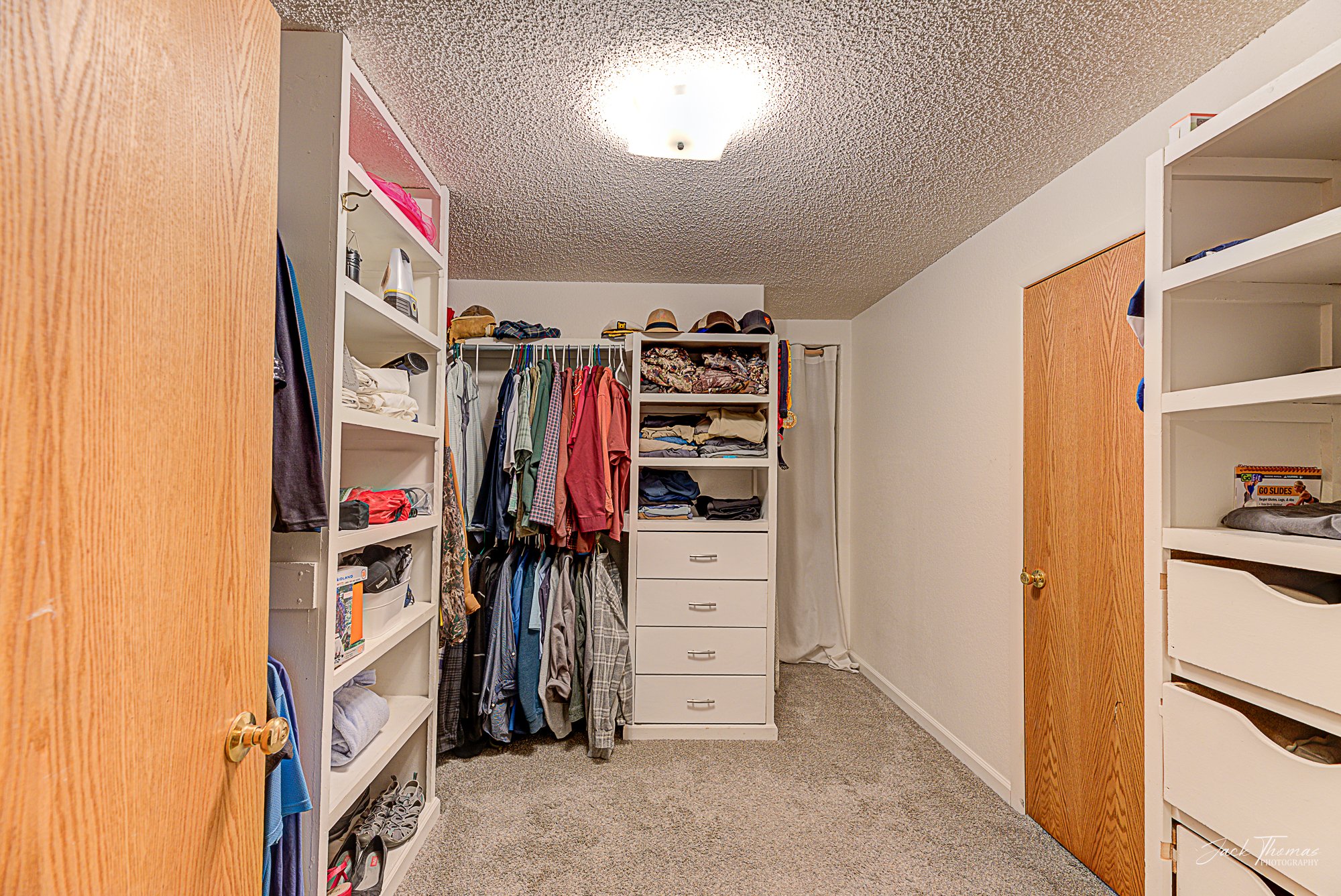 Clancy, Montana 59634, United States, 4 Bedrooms Bedrooms, ,3 BathroomsBathrooms,Residential,Pending,89810