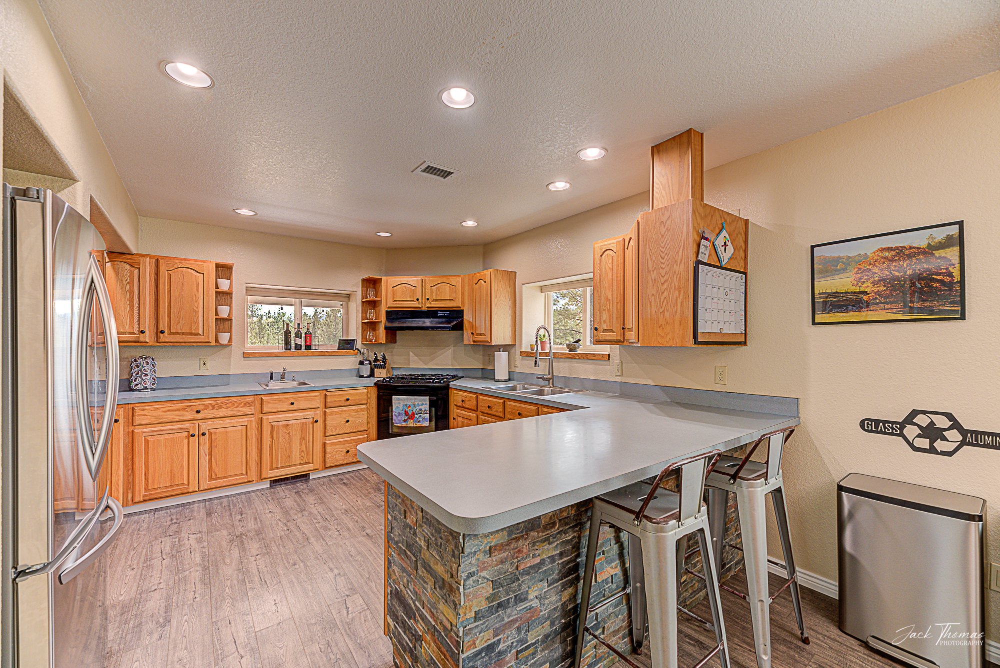 Clancy, Montana 59634, United States, 4 Bedrooms Bedrooms, ,3 BathroomsBathrooms,Residential,Pending,89810