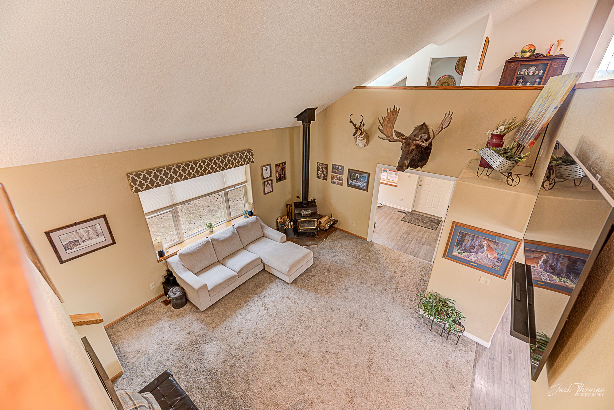 Clancy, Montana 59634, United States, 4 Bedrooms Bedrooms, ,3 BathroomsBathrooms,Residential,Pending,89810