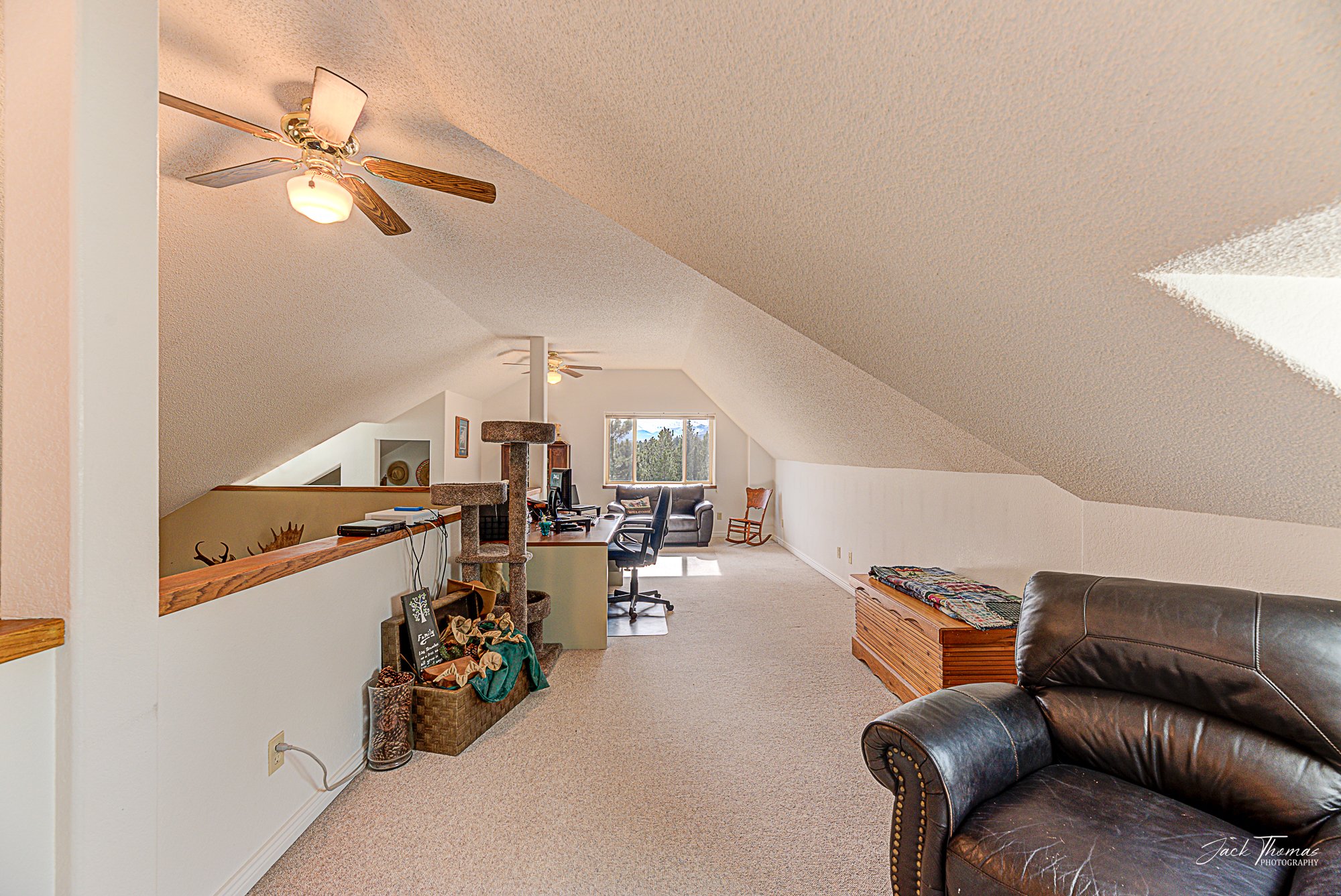 Clancy, Montana 59634, United States, 4 Bedrooms Bedrooms, ,3 BathroomsBathrooms,Residential,Pending,89810