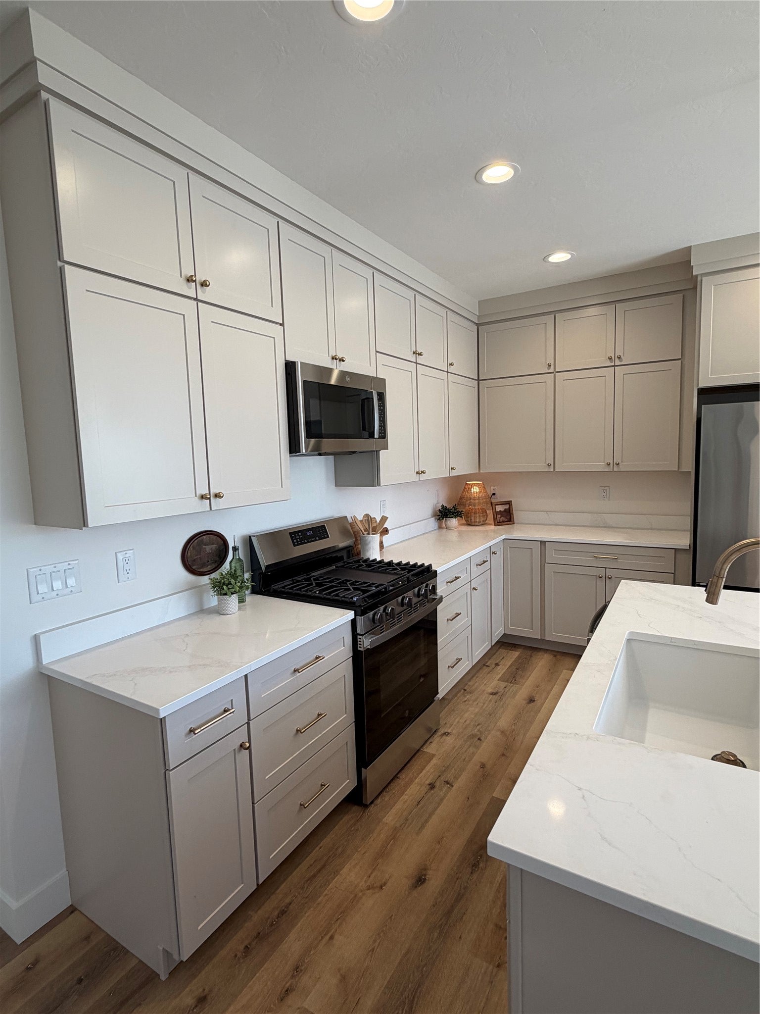 801 Rivet Way