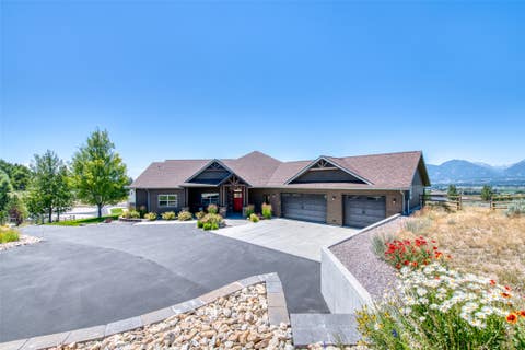Photo of 1631 Empire Terrace, Corvallis, MT 59828 (MLS # 30074777)
