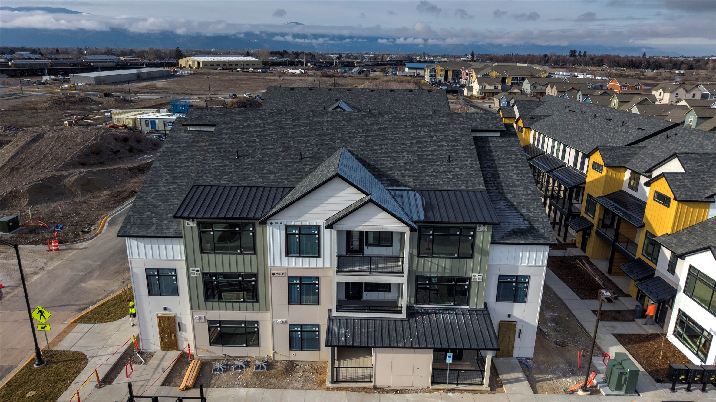 1120 Charlo Street 204