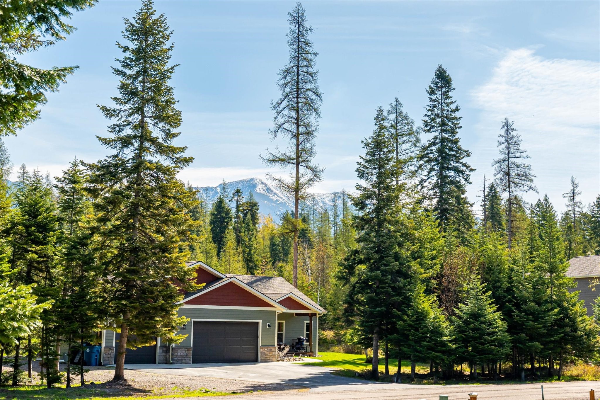 Bigfork, Montana 59911, United States, 3 Bedrooms Bedrooms, ,2 BathroomsBathrooms,Residential,Pending,48971