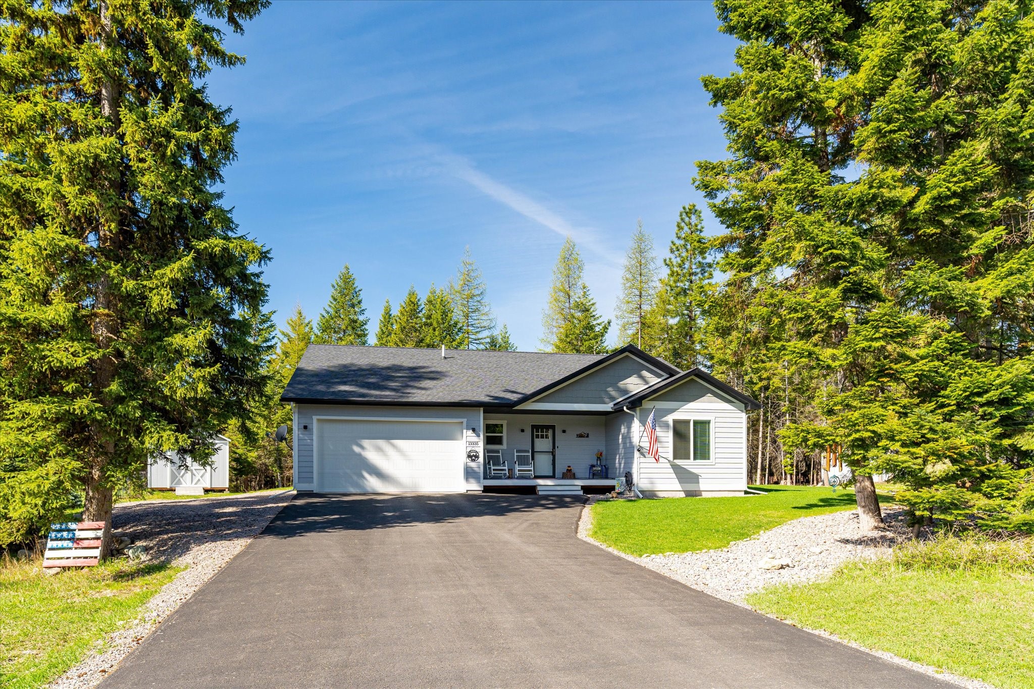 Bigfork, Montana 59911, United States, 3 Bedrooms Bedrooms, ,2 BathroomsBathrooms,Residential,Pending,48971