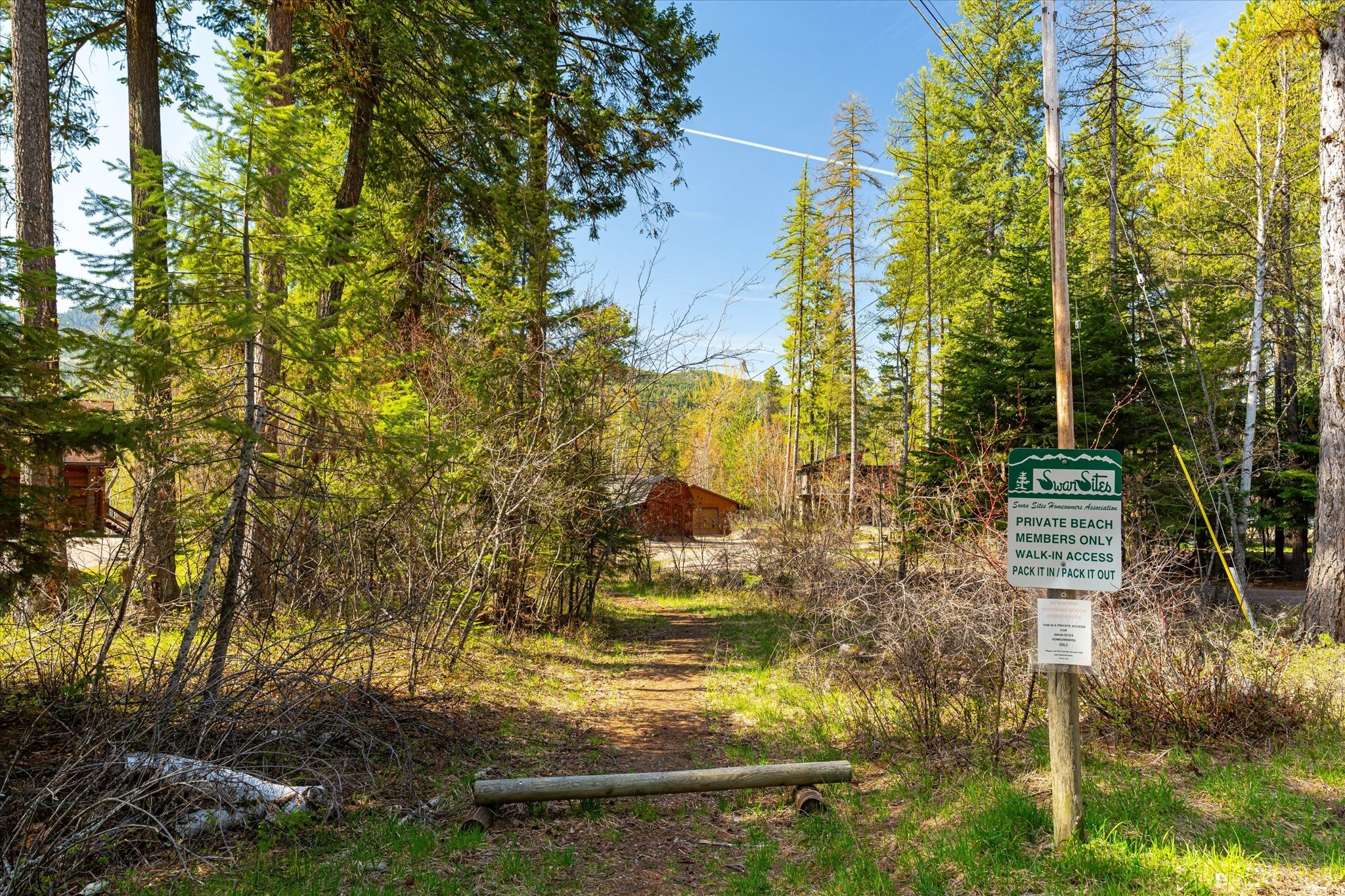 Bigfork, Montana 59911, United States, 3 Bedrooms Bedrooms, ,2 BathroomsBathrooms,Residential,Pending,48971