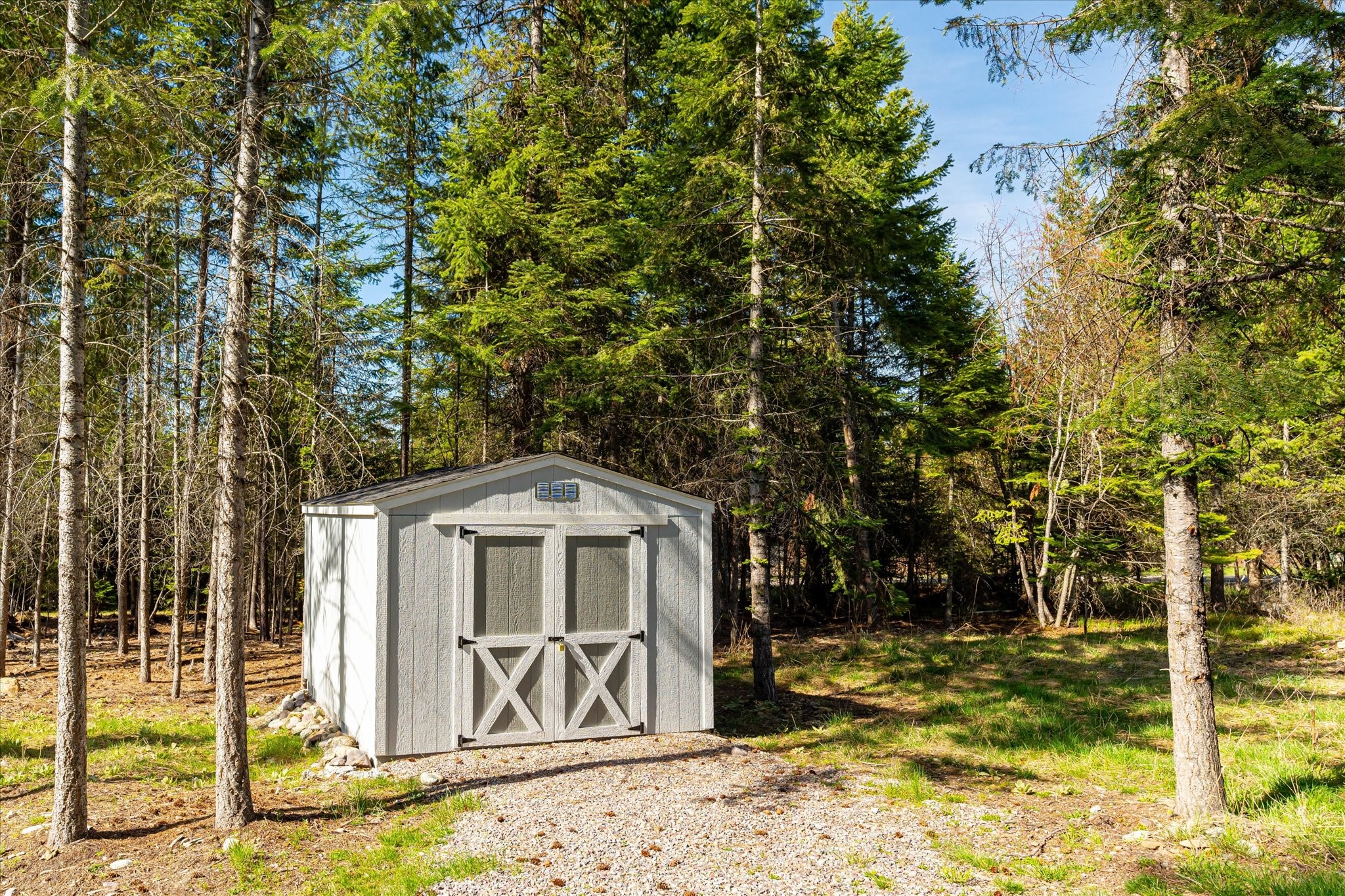 Bigfork, Montana 59911, United States, 3 Bedrooms Bedrooms, ,2 BathroomsBathrooms,Residential,Pending,48971