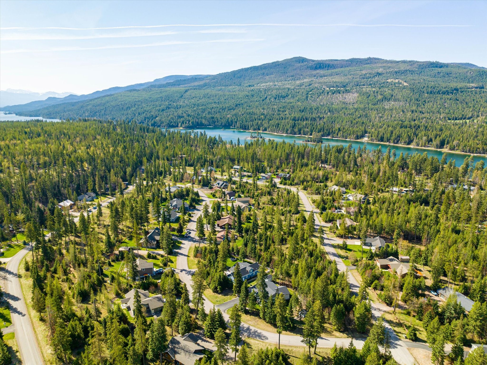 Bigfork, Montana 59911, United States, 3 Bedrooms Bedrooms, ,2 BathroomsBathrooms,Residential,Pending,48971