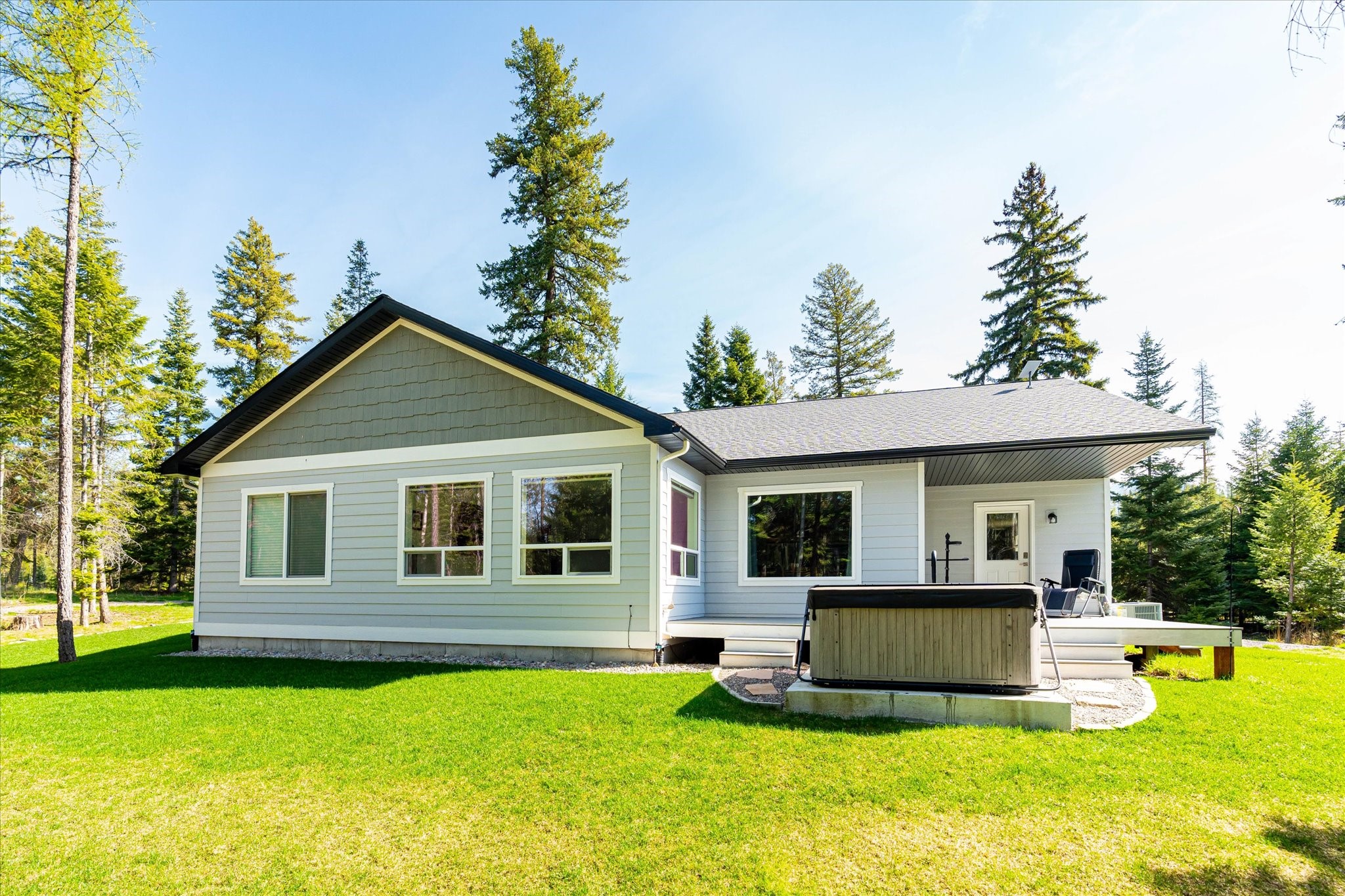 Bigfork, Montana 59911, United States, 3 Bedrooms Bedrooms, ,2 BathroomsBathrooms,Residential,Pending,48971