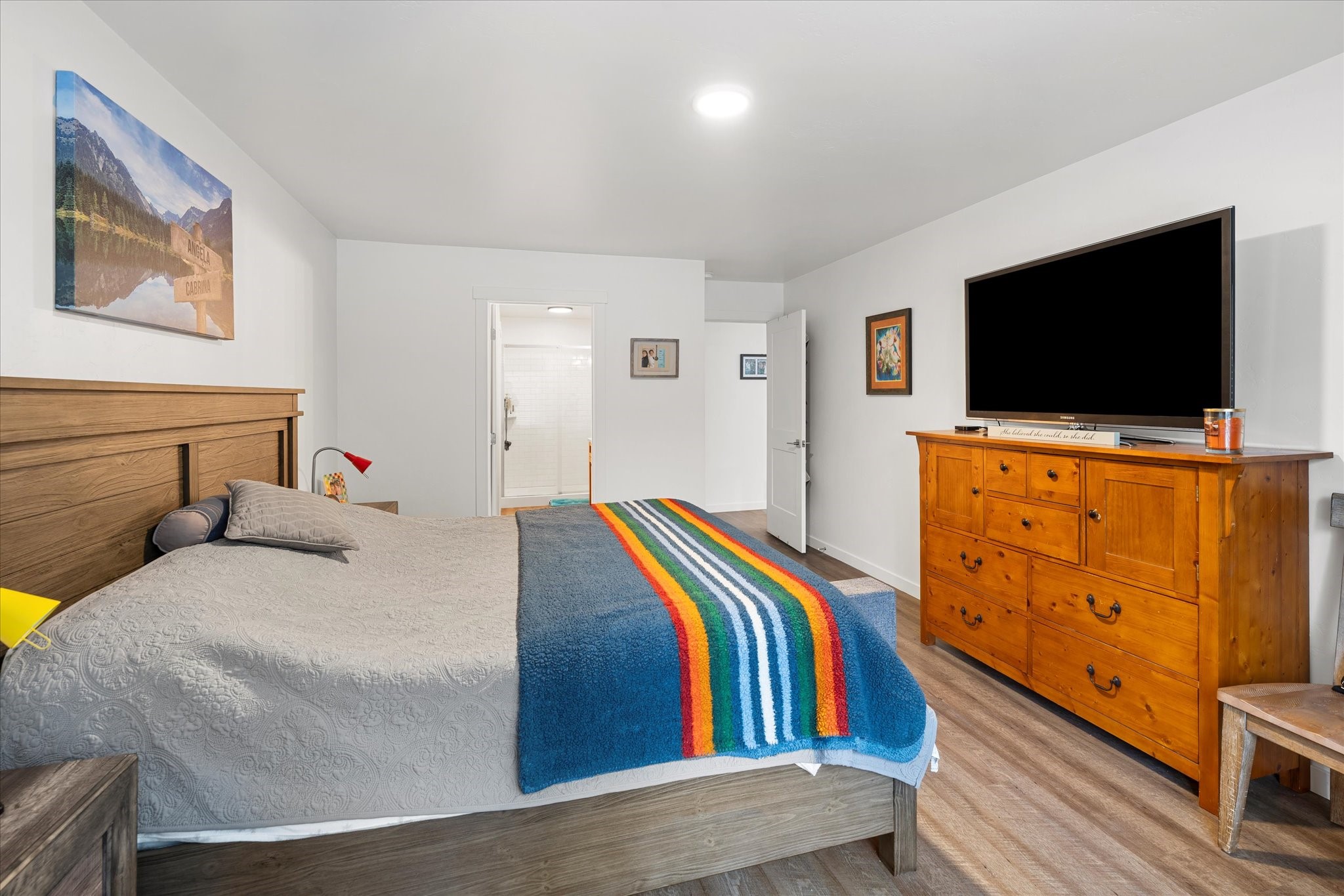 Bigfork, Montana 59911, United States, 3 Bedrooms Bedrooms, ,2 BathroomsBathrooms,Residential,Pending,48971