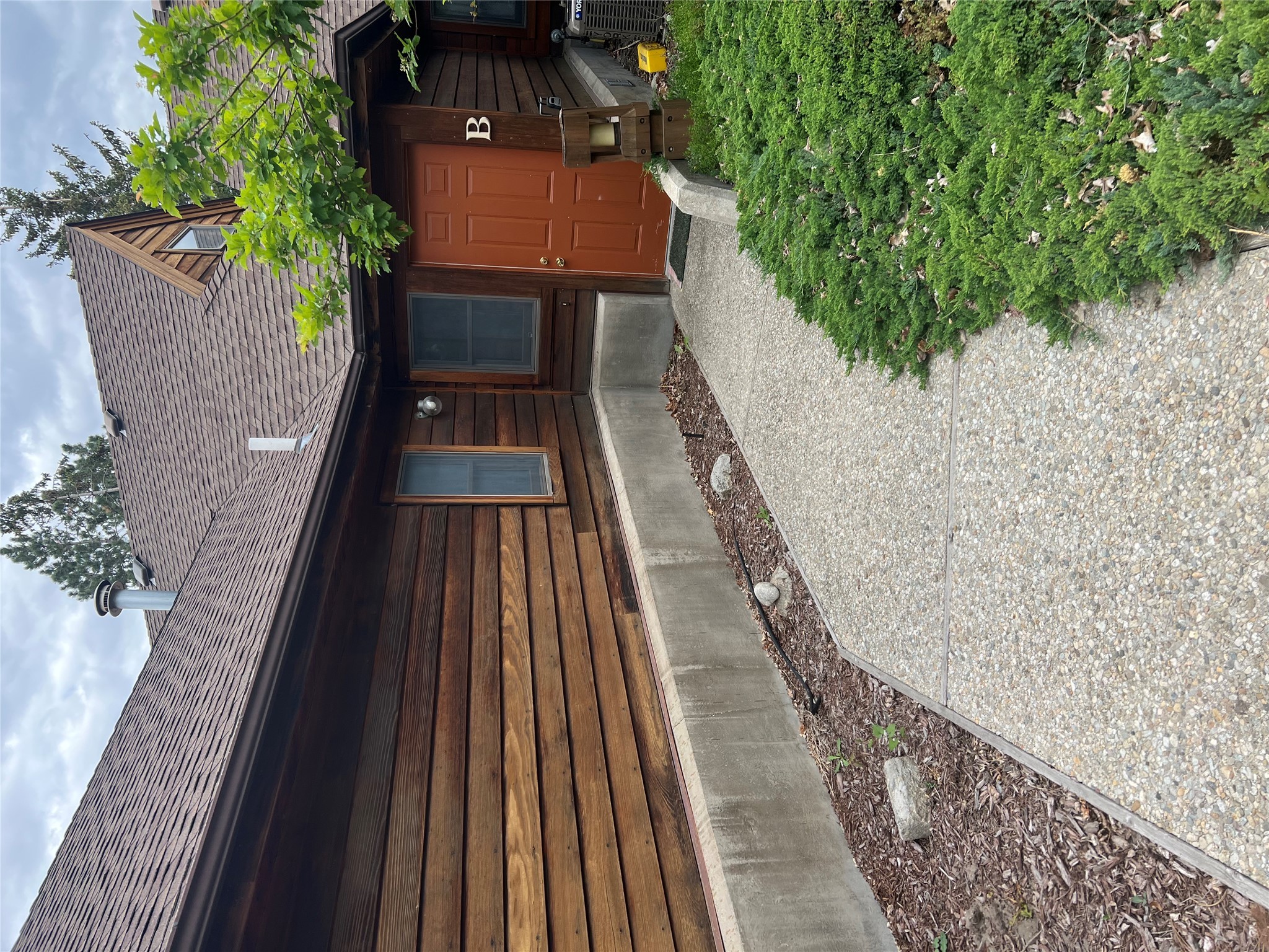 606 N 8th Street