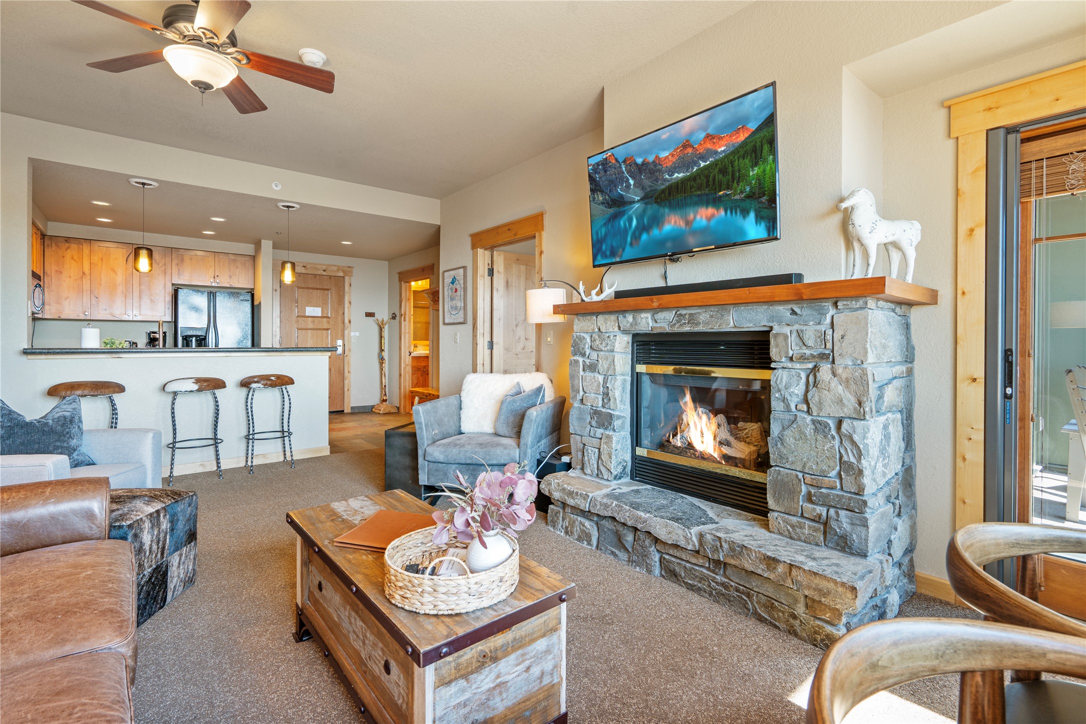 Whitefish, Montana, 59937, United States, 2 Bedrooms Bedrooms, ,2 BathroomsBathrooms,Residential,Active,2023922