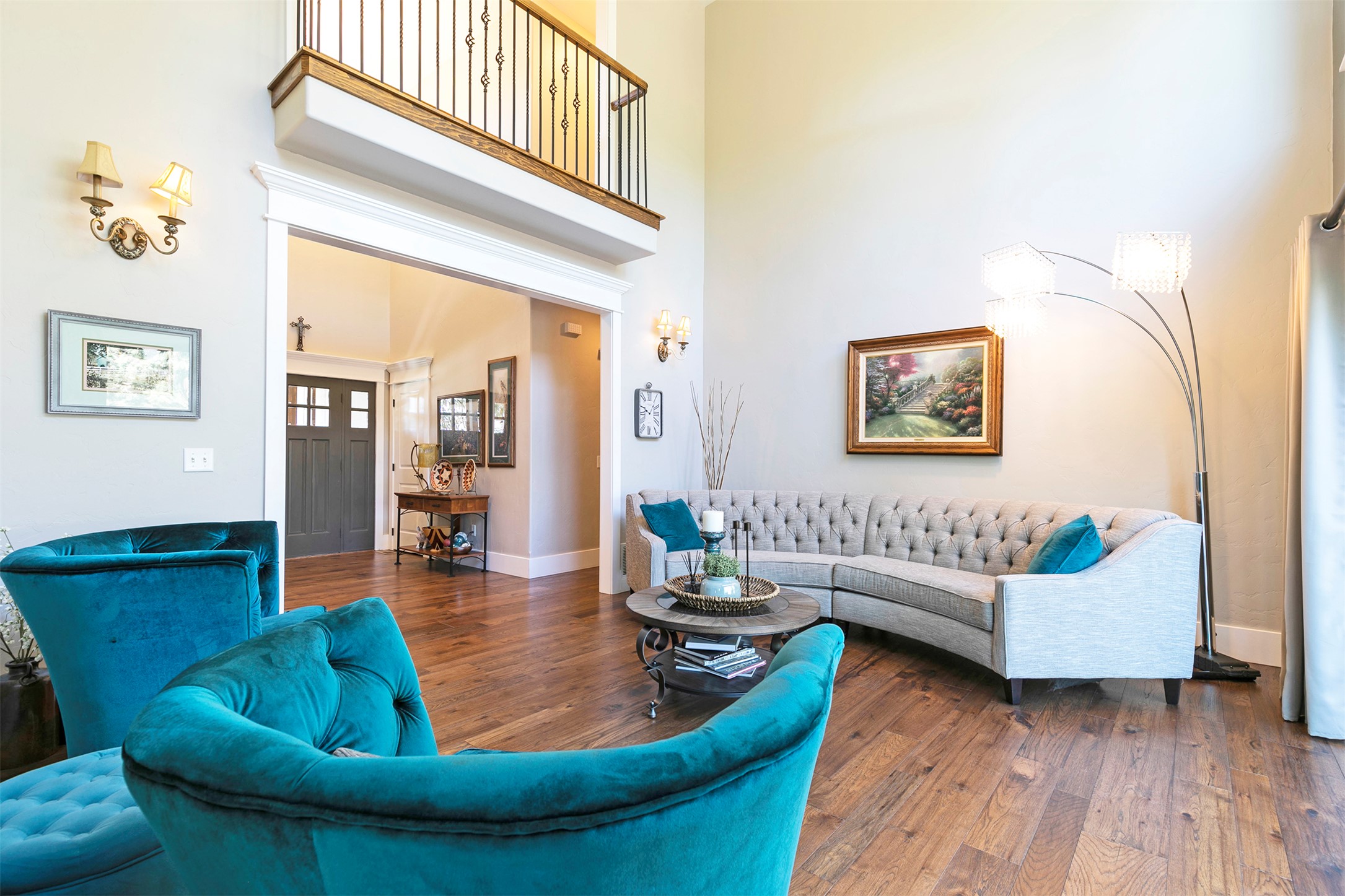 10613 Coulter Pine Street