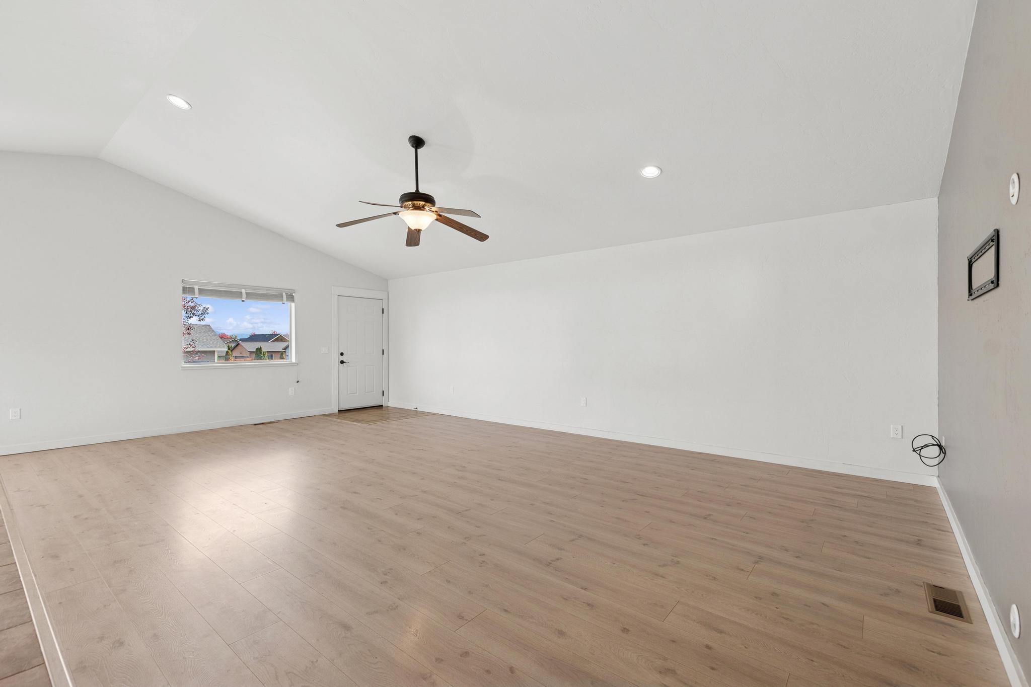 120 Pine Draw Avenue