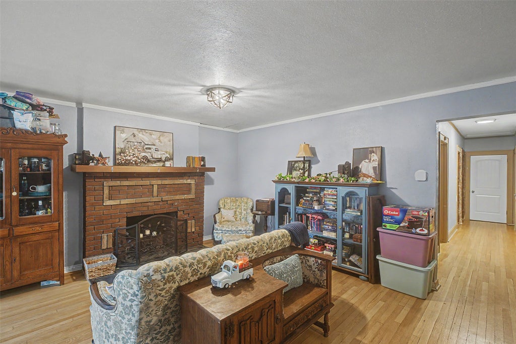 Photo of 916 3rd Avenue S, Great Falls, MT 59405 (MLS # 30080250)