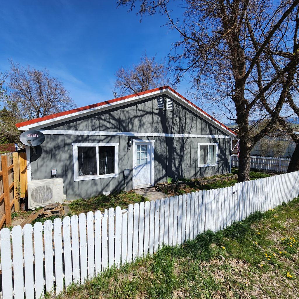 Photo of 804 S 5th Avenue, Plains, MT 59859 (MLS # 30068910)