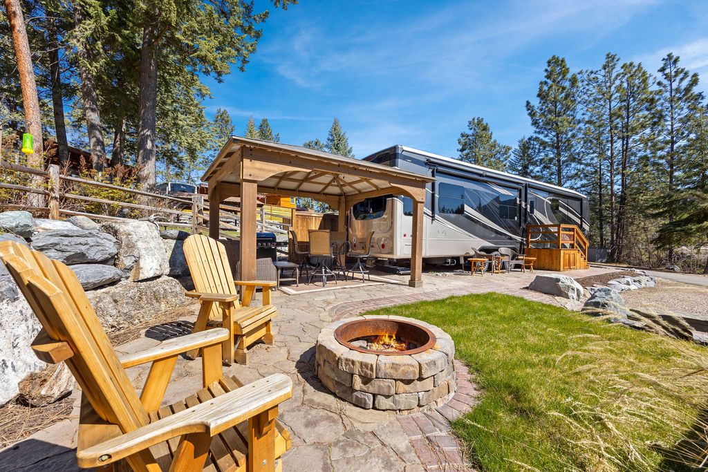 Photo of 33336 Whitecap Lane, Bigfork, MT 59911 (MLS # 30068563)