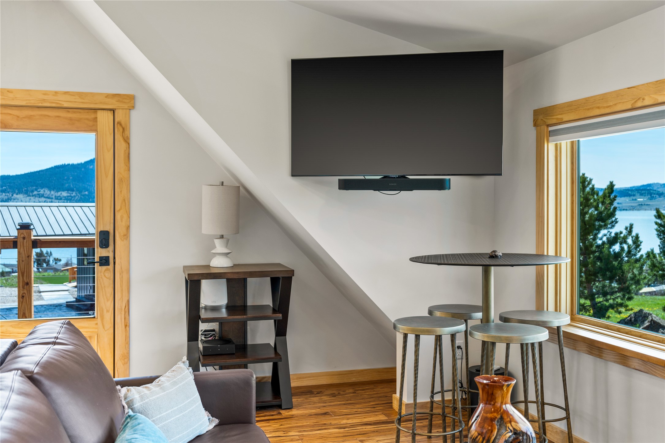 Elmo, Montana 59915, United States, 3 Bedrooms Bedrooms, ,4 BathroomsBathrooms,Residential,Active,252366