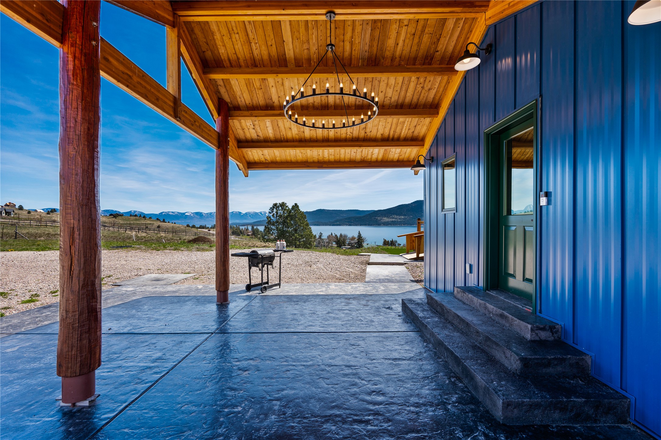 Elmo, Montana 59915, United States, 3 Bedrooms Bedrooms, ,4 BathroomsBathrooms,Residential,Active,252366